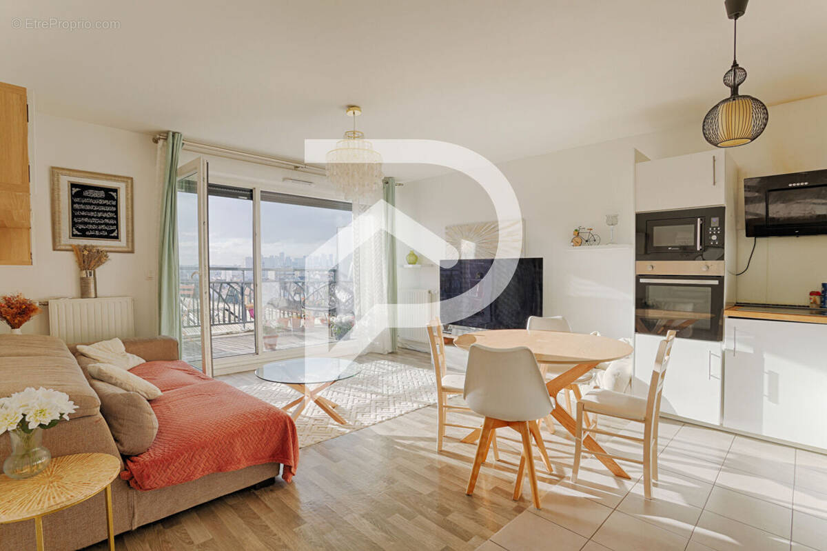 Appartement à COLOMBES