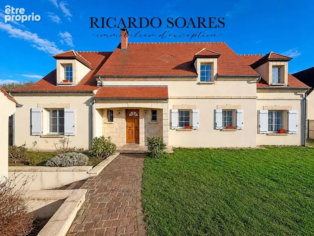 60940 angicourt / propriété d'exception / grands volumes / 242m2 / 5 chambres / double garage / terrain 1373m2 - photo 17