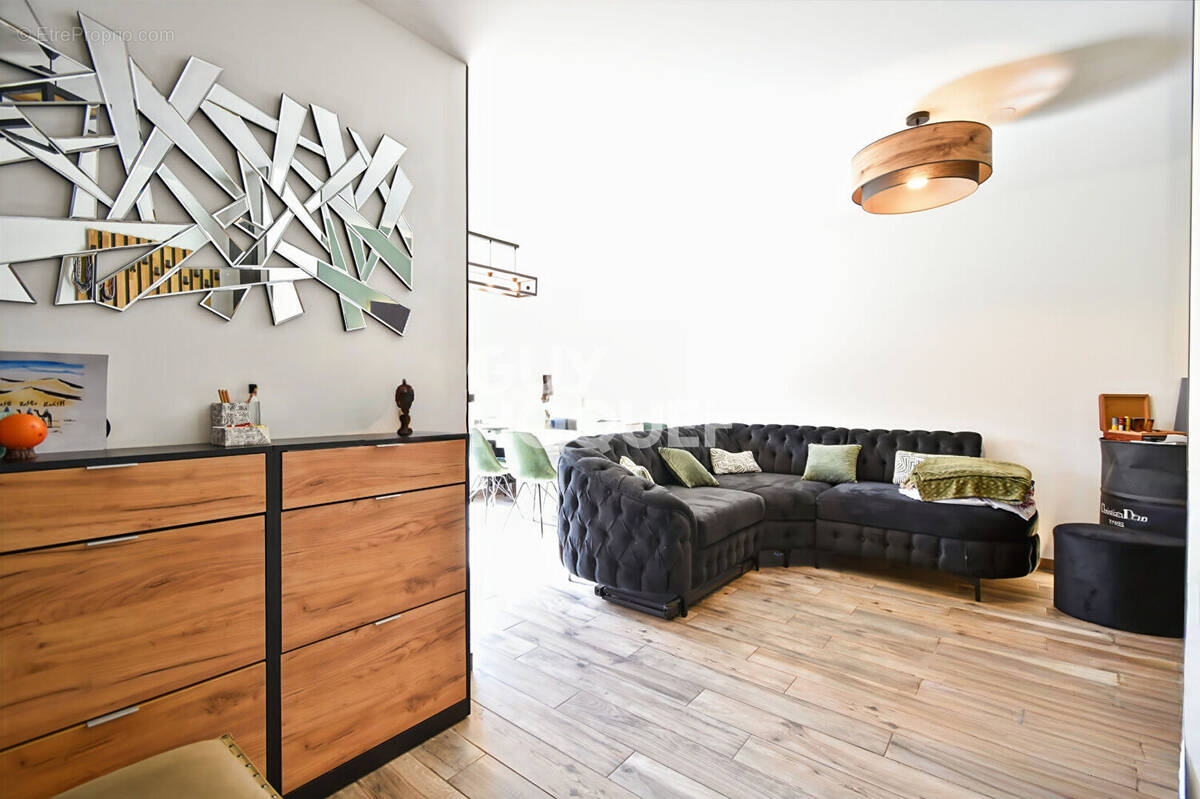 Appartement à GRETZ-ARMAINVILLIERS
