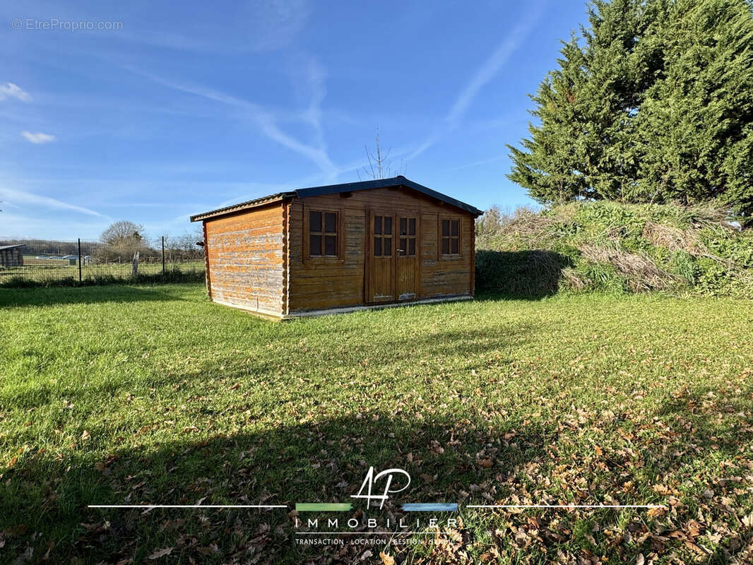 Maison à DAMPIERRE-ET-FLEE