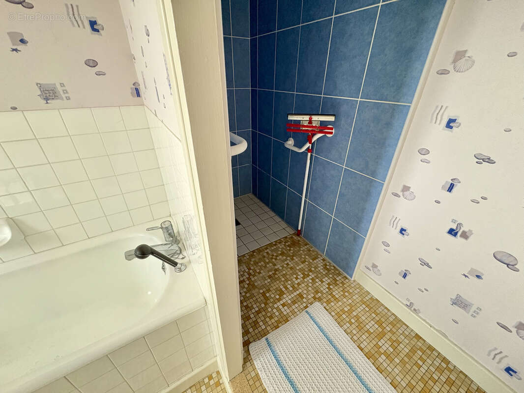 Maison à CHATEAUPONSAC