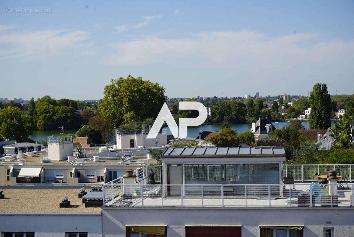 Appartement à ENGHIEN-LES-BAINS