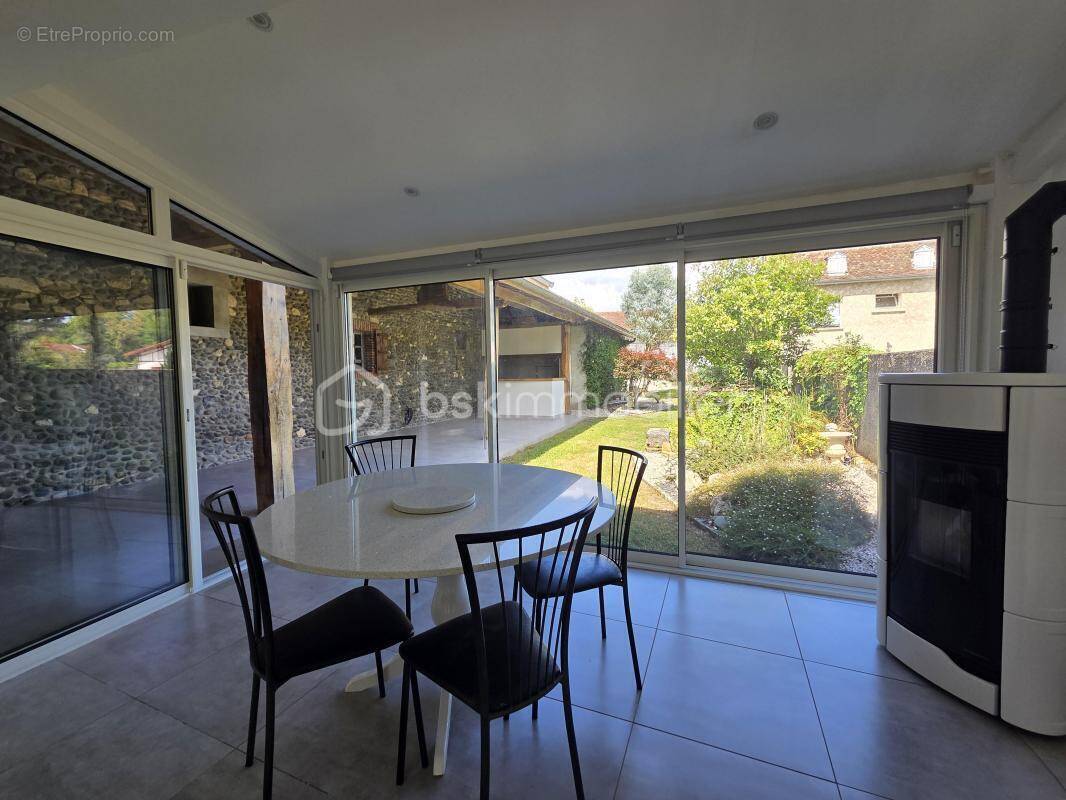 Photo Maison à Orthez au prix de 395 000€