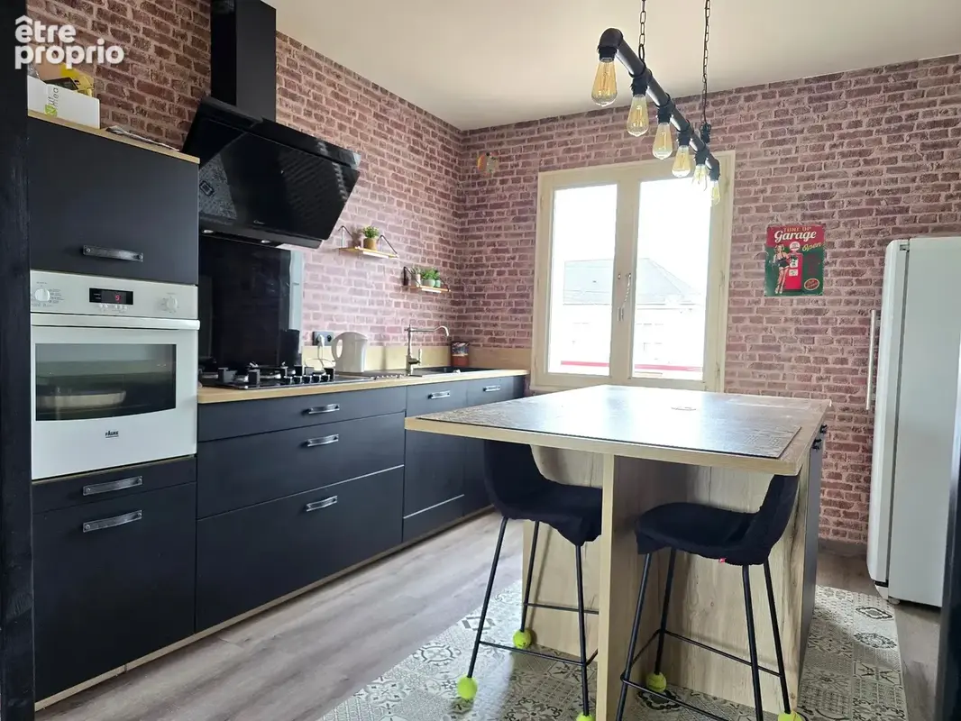 [EXCLUSIVITÉ] Maison indépendante-120 m2 habitables et sous-sol complet -Saint-Pierre-des-Corps (limite La Vil - photo 2