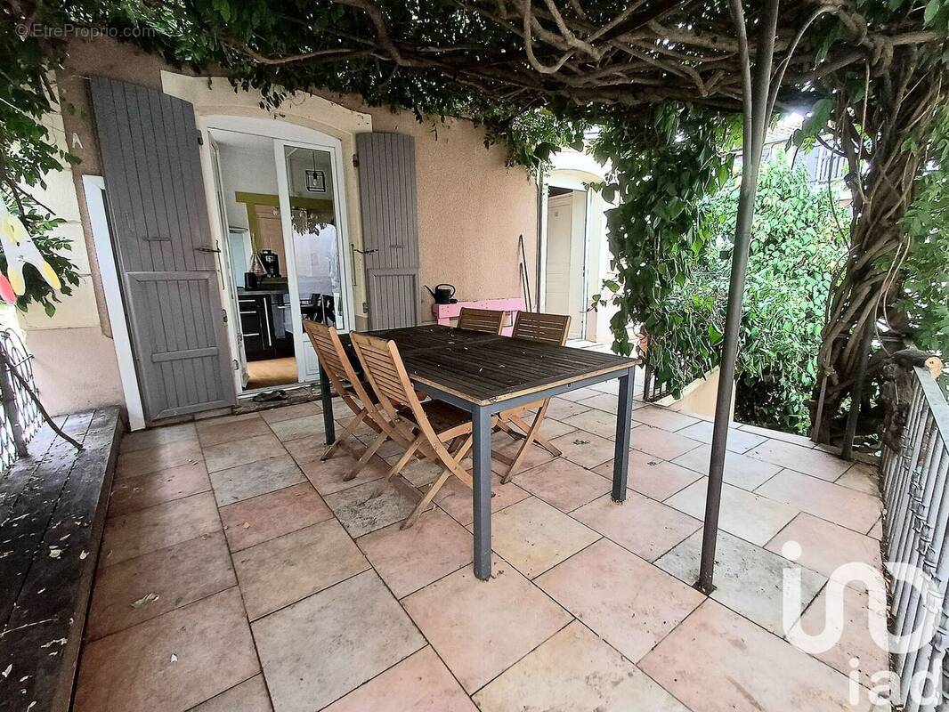 Photo 1 - Maison à SAINT-MARTIN-LA-PLAINE