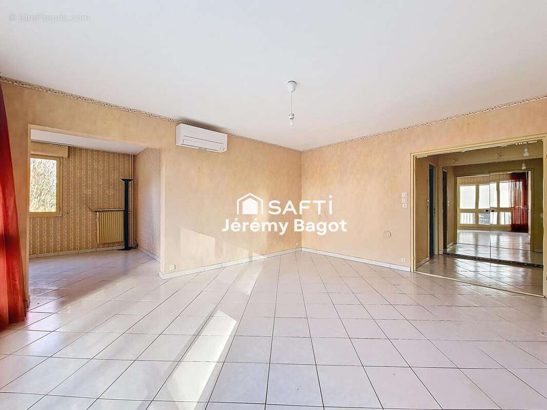 Photo 3 - Appartement à SAINT-CYR-SUR-LOIRE