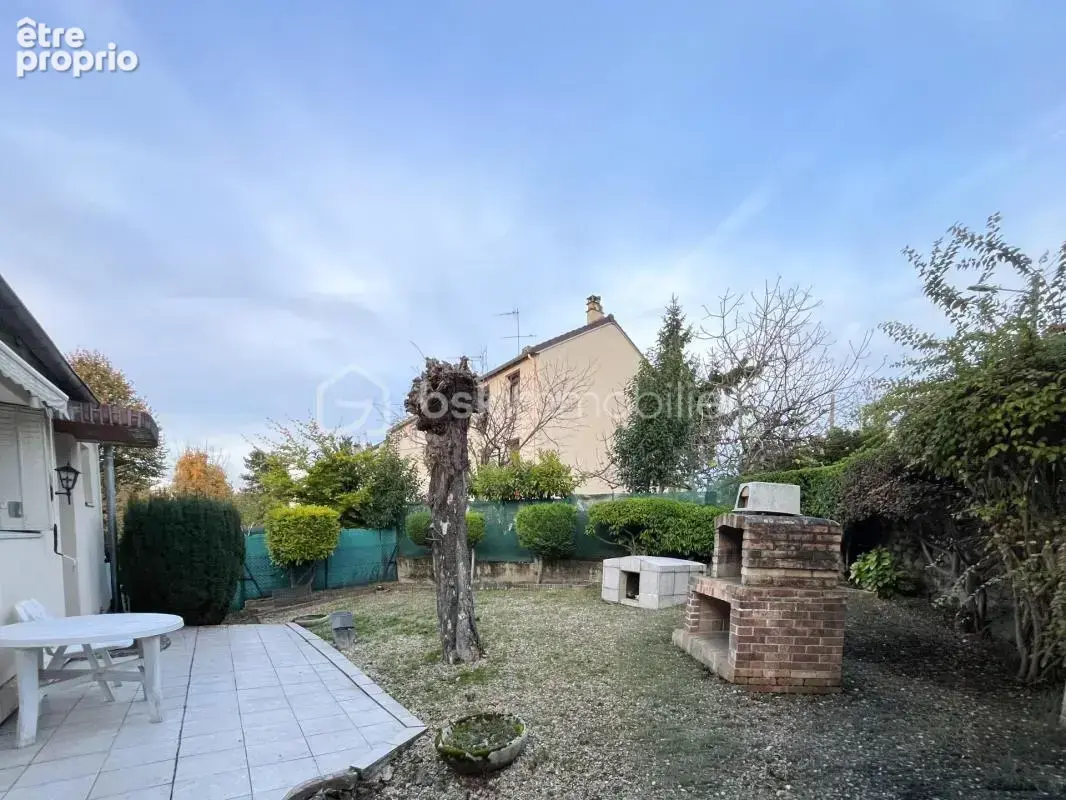 Maison familiale avec jardin - valenton - photo 3