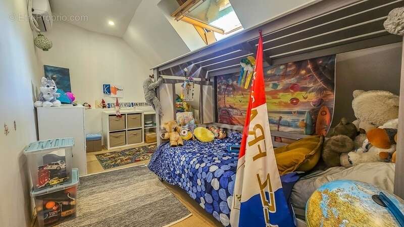 A vendre 8 pièces FONTAINE LA RIVIERE (91) Maison sur sous-sol avec cave voûtée et piscine - photo 15