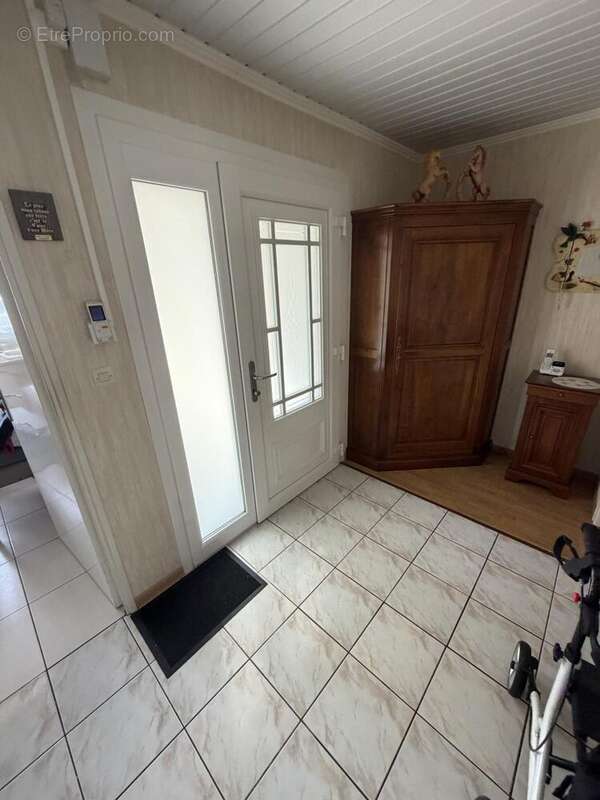 Maison 98 m² à Cholet  - photo 8
