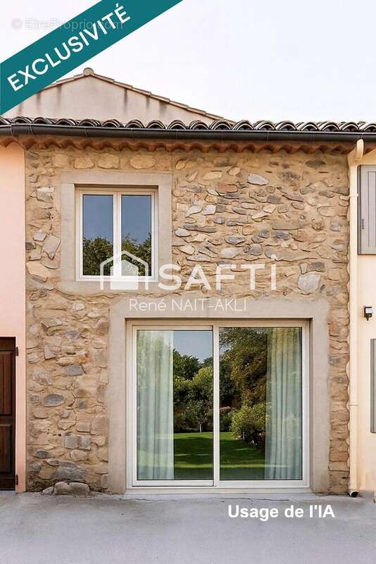 Photo 2 - Parking à SEILLONS-SOURCE-D&#039;ARGENS