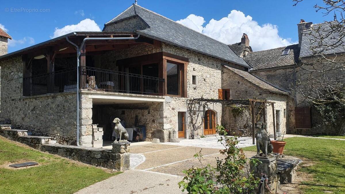 Maison à LA BASTIDE-L&#039;EVEQUE