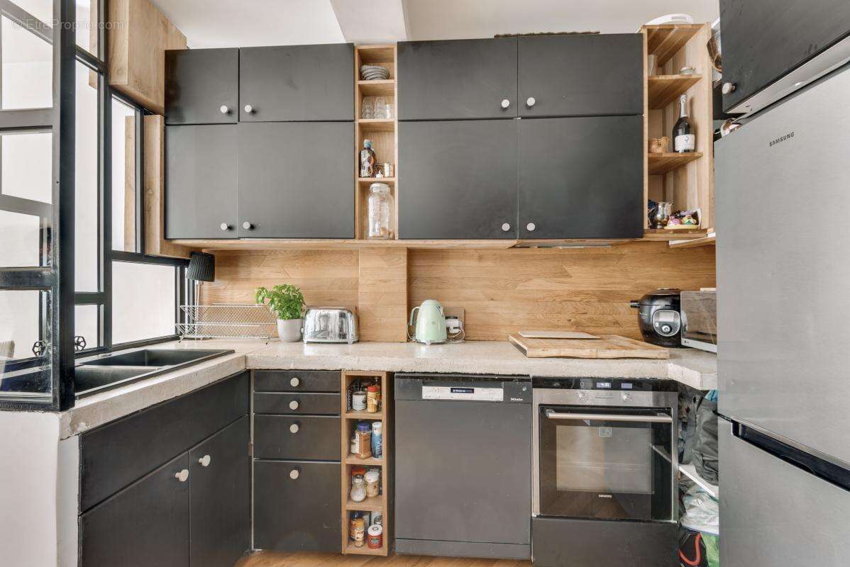 Appartement à PARIS-18E