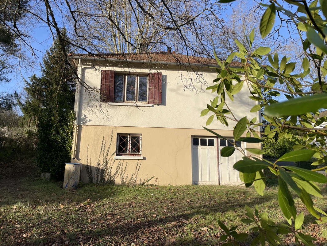 Maison à BONNY-SUR-LOIRE