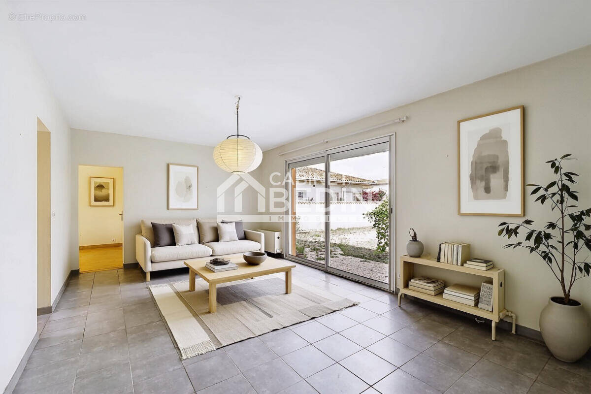 Maison à SAINT-ANDRE-DE-CUBZAC