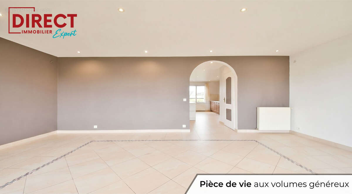 Maison à PARAY-VIEILLE-POSTE