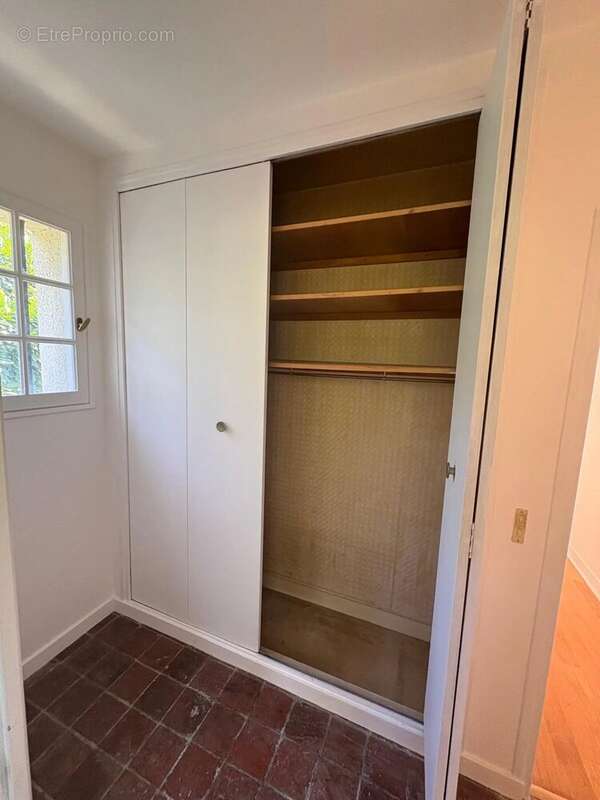 Maison à SAINT-NOM-LA-BRETECHE