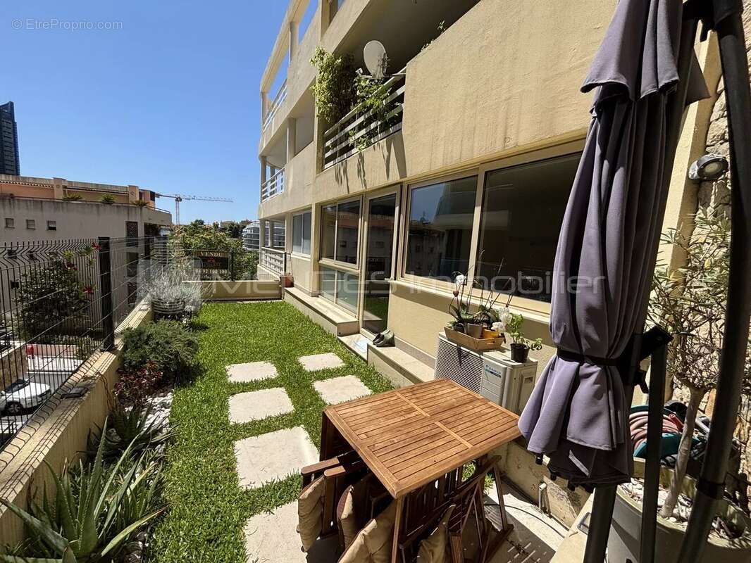 Appartement à BEAUSOLEIL
