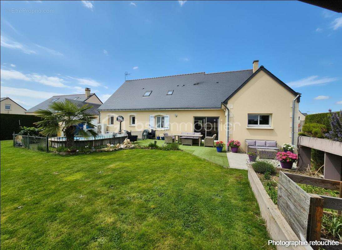 Maison à VIVY