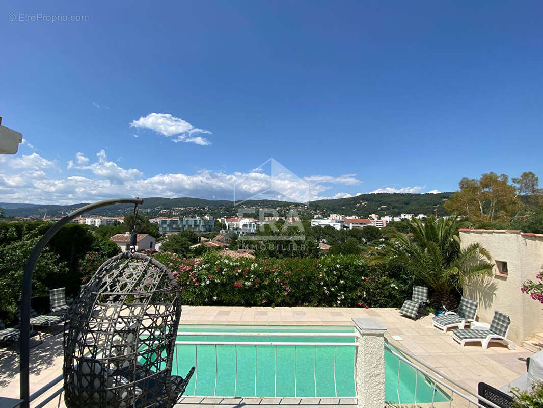 Maison à DRAGUIGNAN