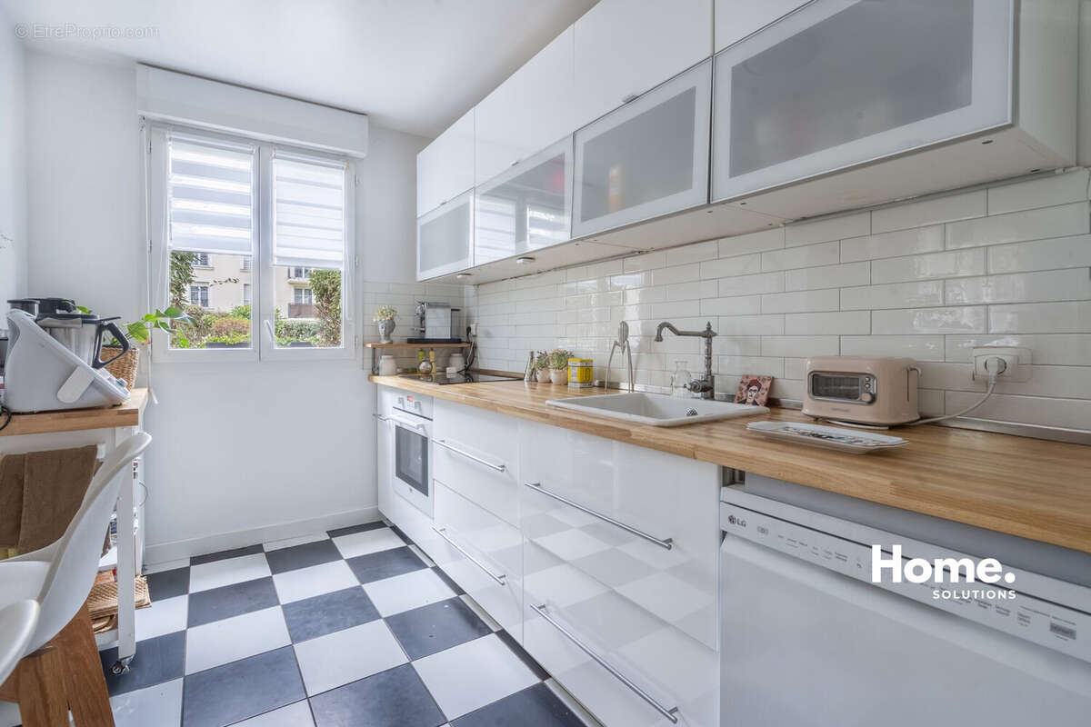 Appartement à LE PERREUX-SUR-MARNE