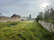 Terrain à L&#039;AIGLE