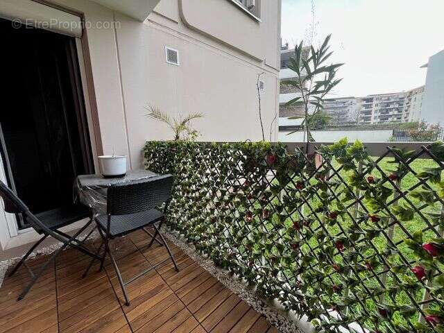 Appartement à FONTAINES-SUR-SAONE