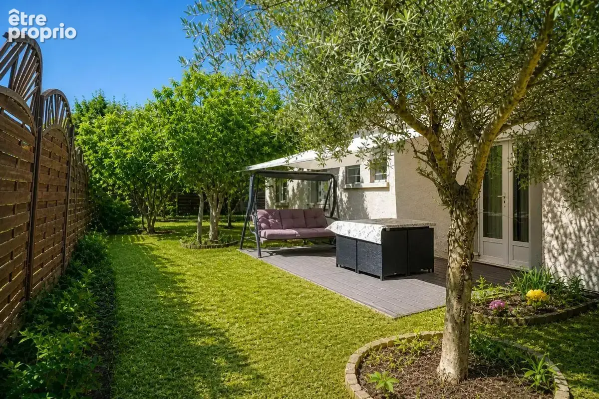 Maison de 7 pièces de 113 m² à Les Roches-de-Condrieu - photo 25