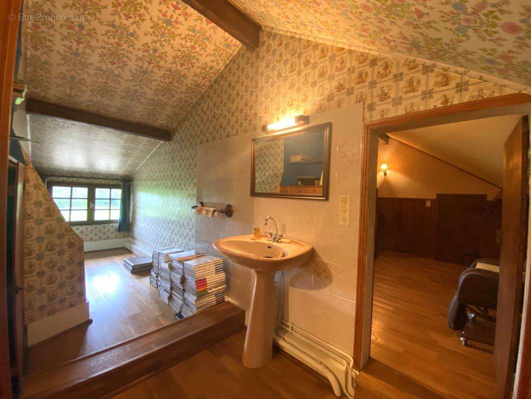 Maison à MOUSSEAUX-SUR-SEINE