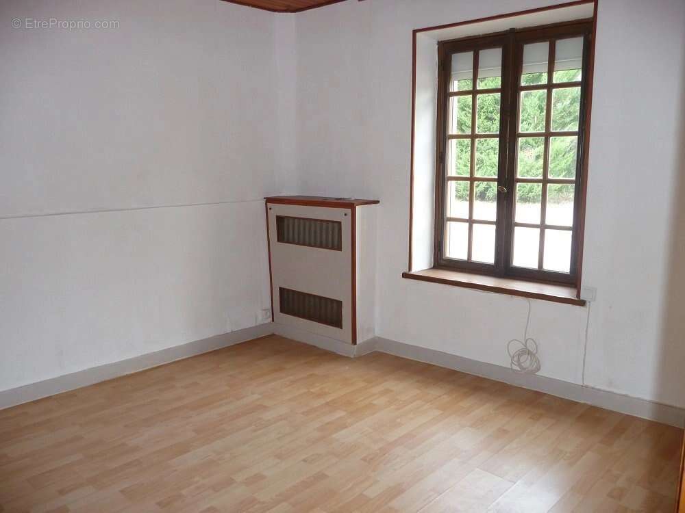 Maison à BEAUMONT-DU-GATINAIS