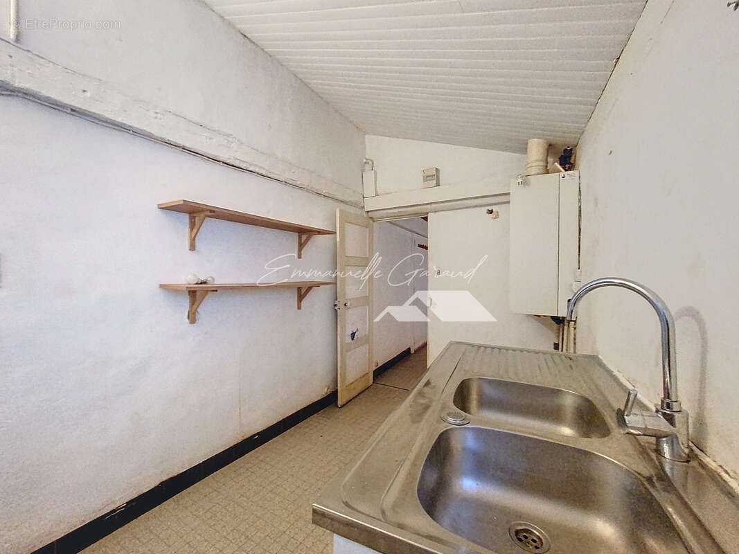 EXCLUSIVITE - Appartement 2 pièces avec pièce annexe de 24 m2 - photo 6