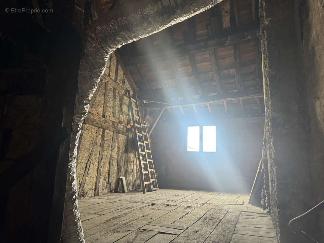 Appartement à BAR-SUR-AUBE
