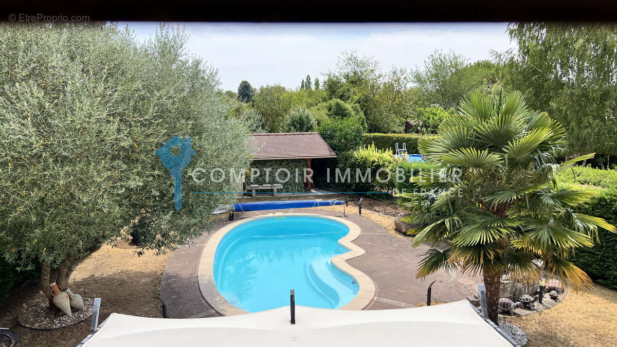 Maison individuelle avec piscine chauffée - photo 4