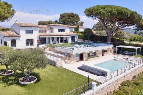 Maison à MOUGINS