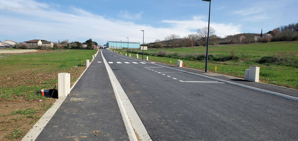 Terrain à LE SEQUESTRE