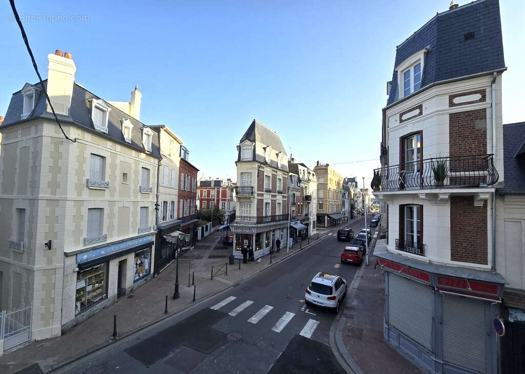 Appartement à TROUVILLE-SUR-MER