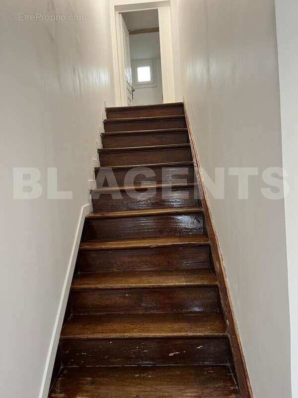 uuuu - Maison à SOURDUN