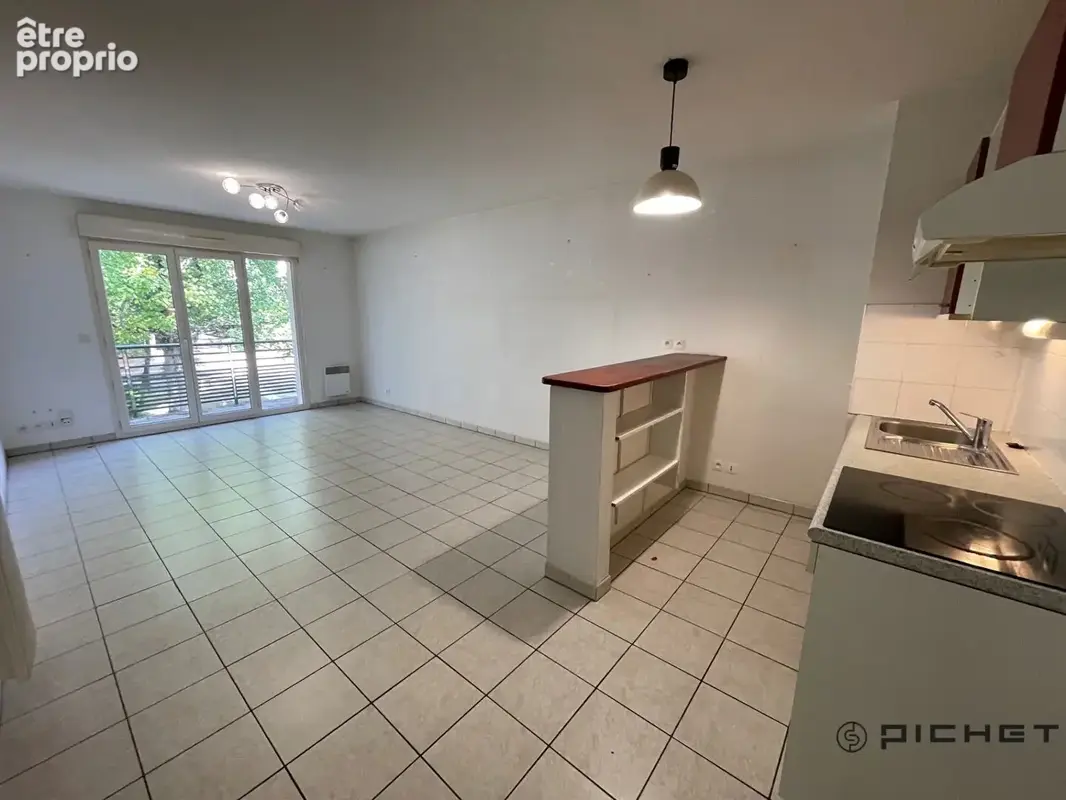 Appartement Pau 3 pièce(s) 61 m2 loué - photo 2