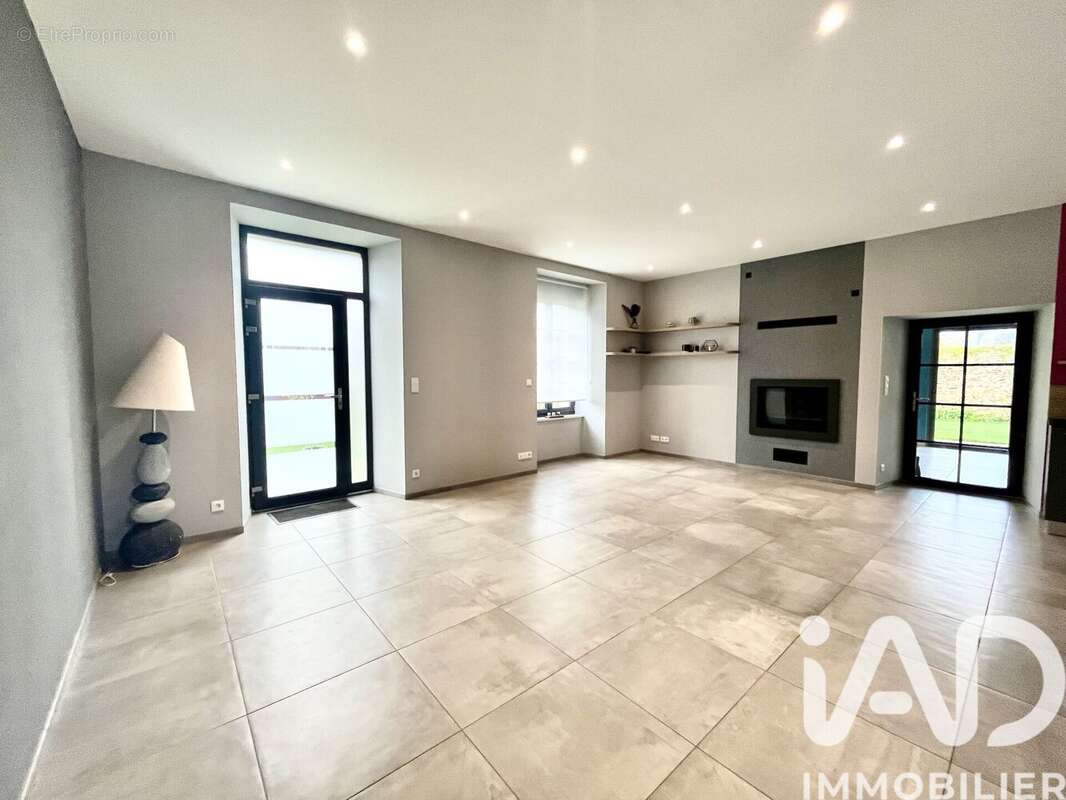 Photo 5 - Maison à LANVOLLON