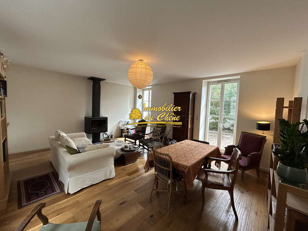 Maison à LUXEUIL-LES-BAINS