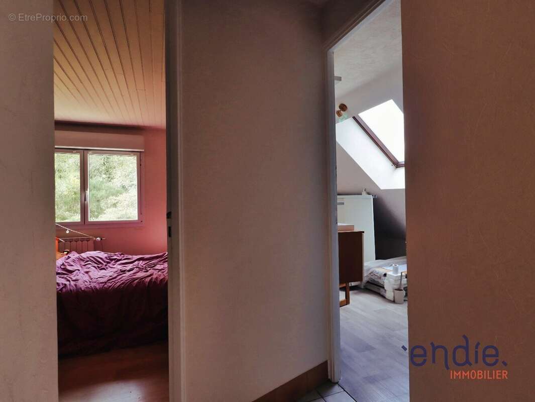Maison familiale avec jardin et dépendances  Proche Melrand - photo 12