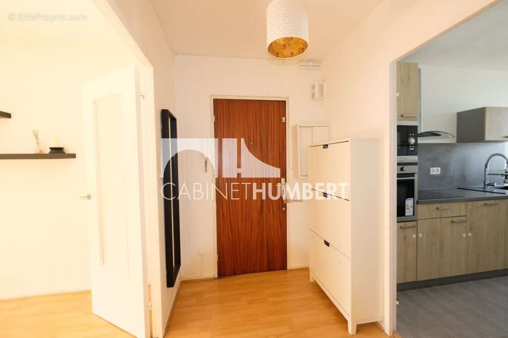 Appartement à SAINT-ETIENNE