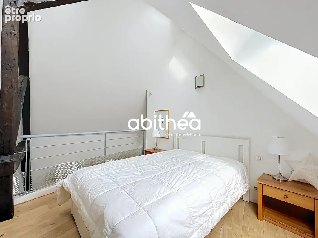 Studio - Coeur de ville - photo 8