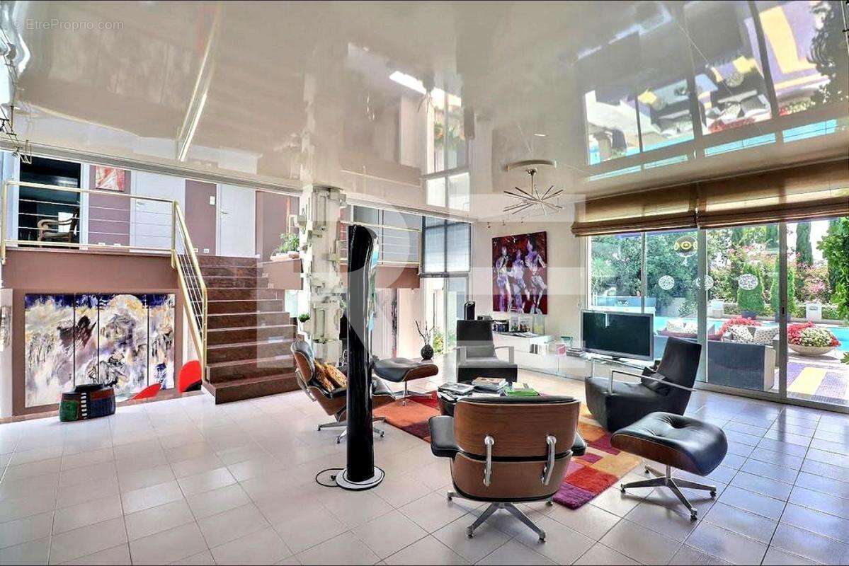 Maison à VILLETELLE