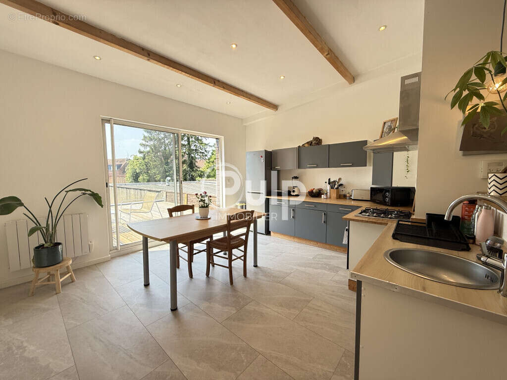 Appartement à ESTAIRES