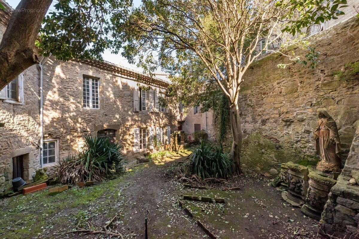 Maison à CARCASSONNE