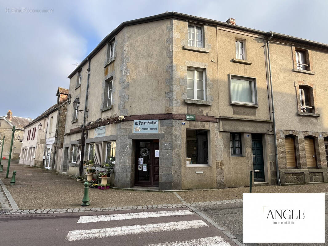 Appartement à SAINT-PIERRE-DES-NIDS