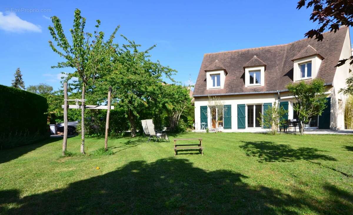 Maison à CROISSY-SUR-SEINE