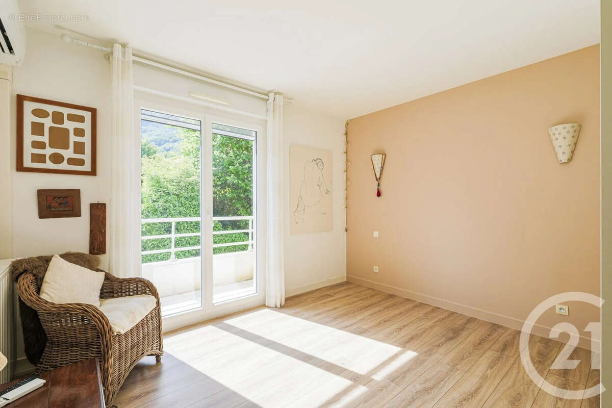 Appartement à SEYSSINS