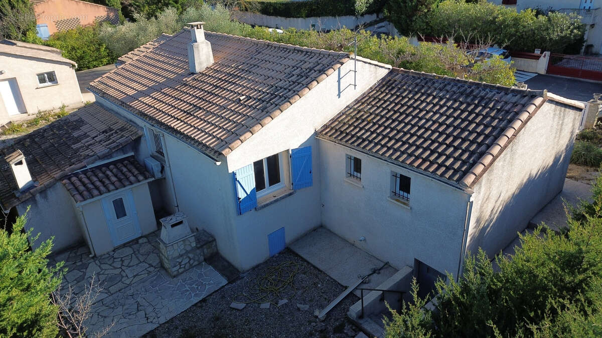 Maison à SAINT-BAUZILLE-DE-LA-SYLVE