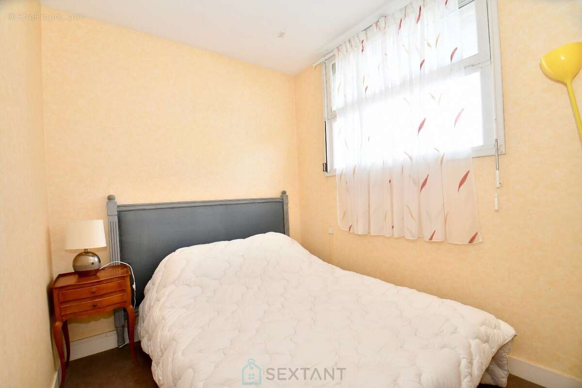 Secteur Foncillon, Appartement rénové de 54 m² deux chambres - photo 15
